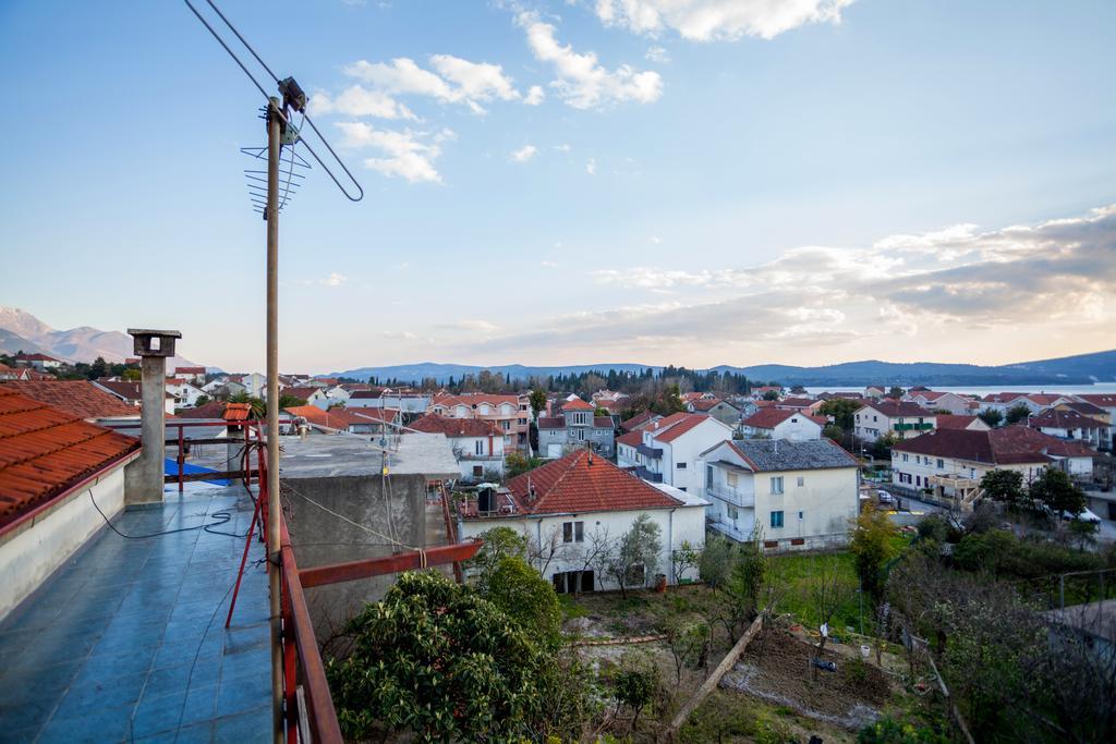 Apartments Marko Tivat Exterior photo
